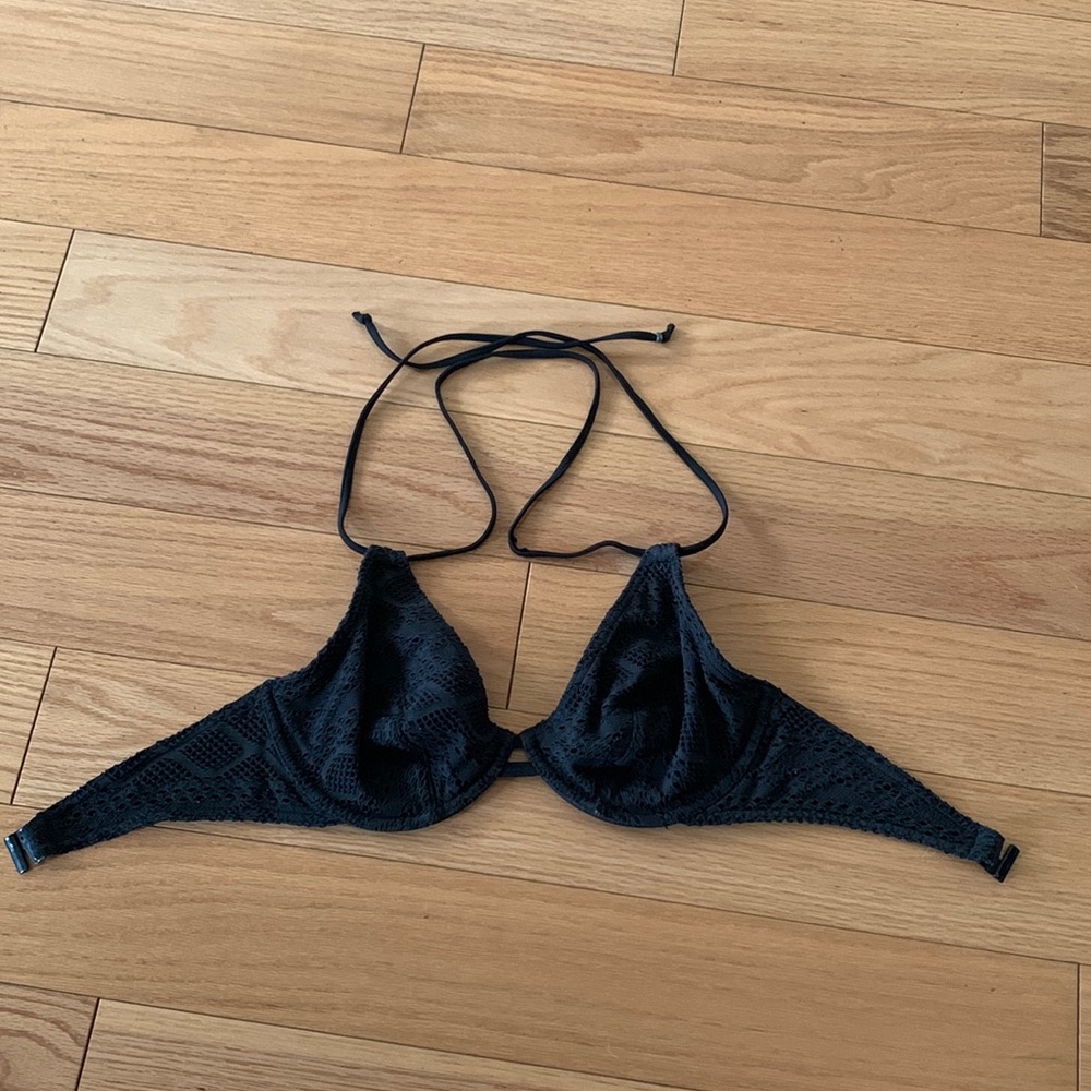 Freya black tie up bikini top. Size is UK 32E or US 32DDD.